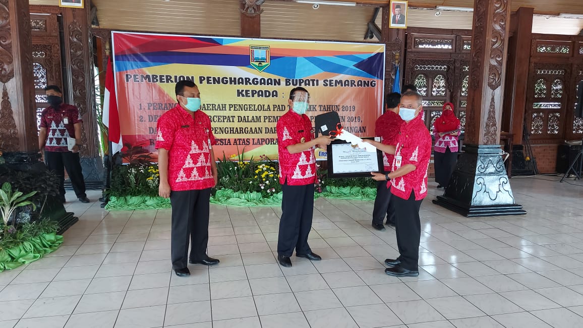 DISDIKBUDPORA Kab. Semarang Meraih Penghargaan "Perangkat Daerah Pengelola PAD Terbaik Tahun 2019"